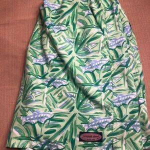Vineyard vines 7 inch swim trunks